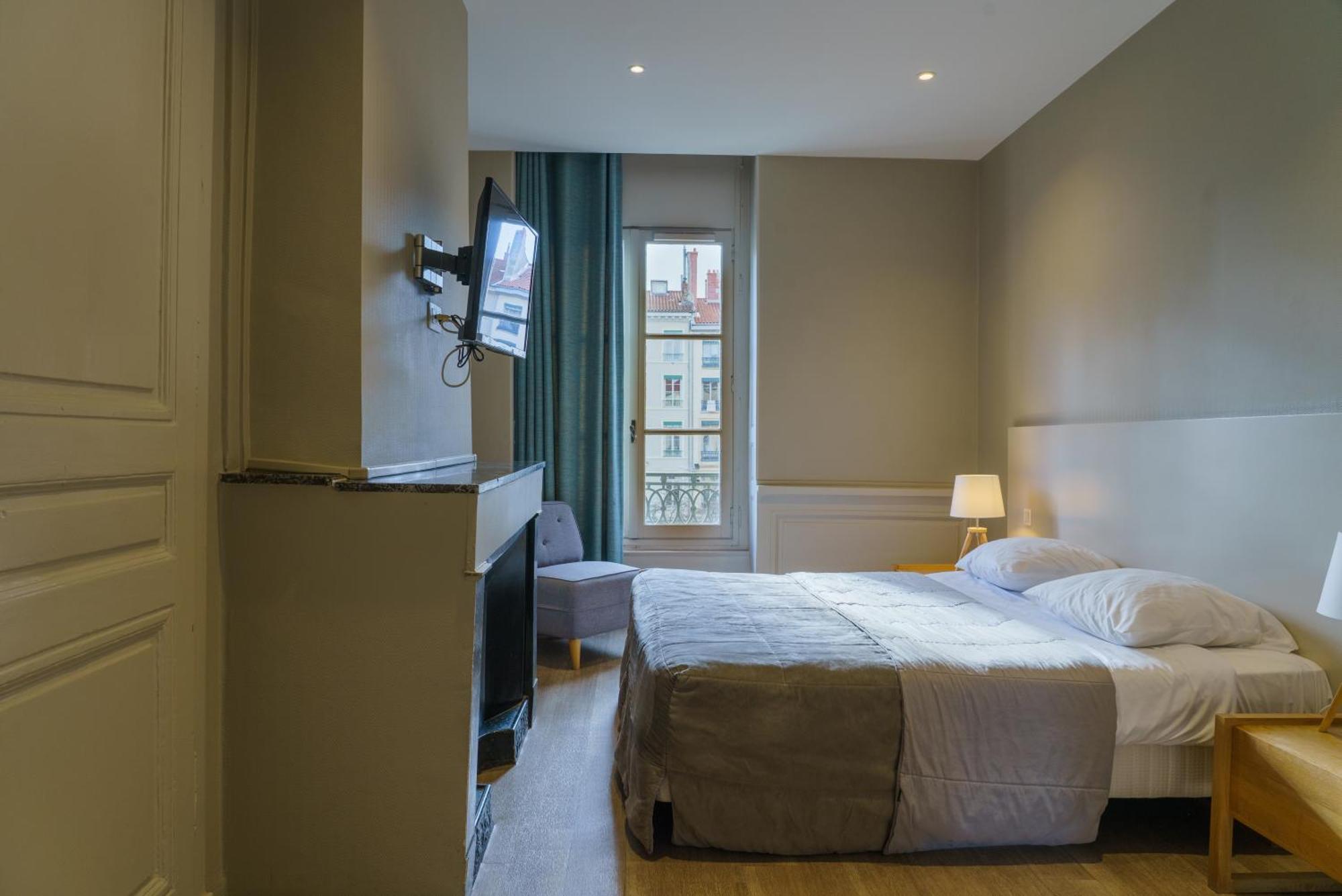 Du Theatre Hotel Lyon